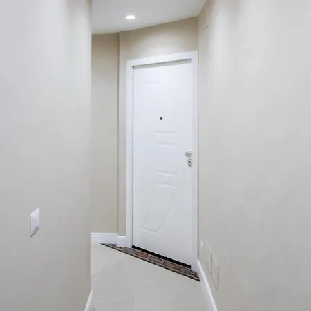 Dimora Porta Garibaldi Tatil Evi *