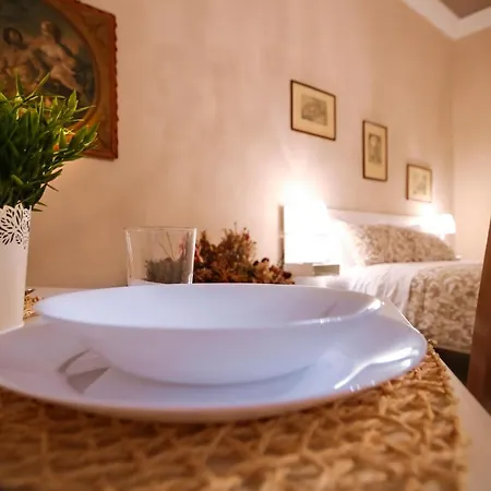 Dimora Porta Garibaldi Tatil Evi Katanya