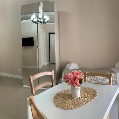 Dimora Porta Garibaldi Vakantiehuis Catánia
